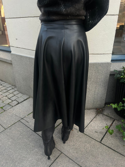 KATE SKIRT BLACK
