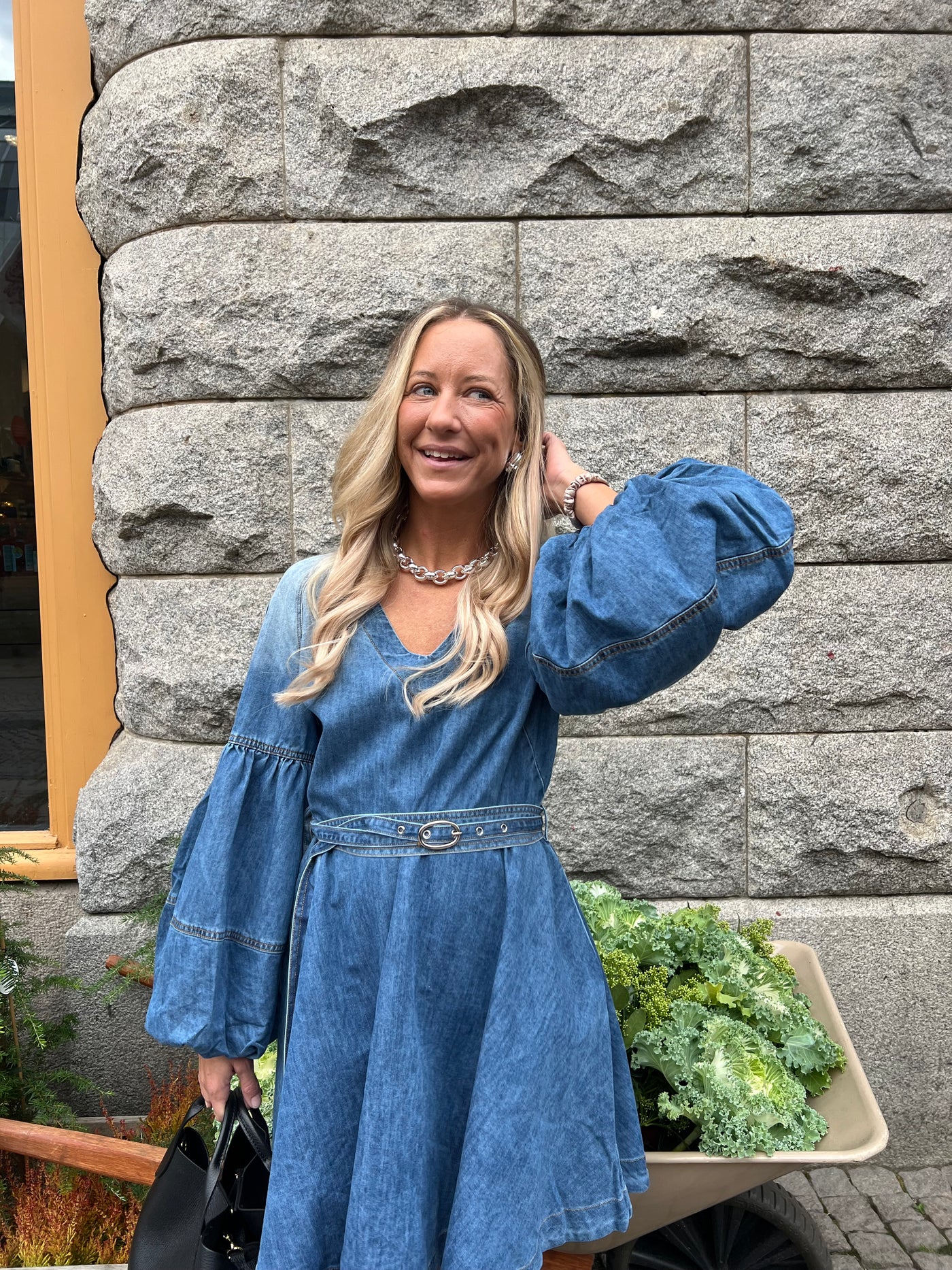 Denim new belt dress