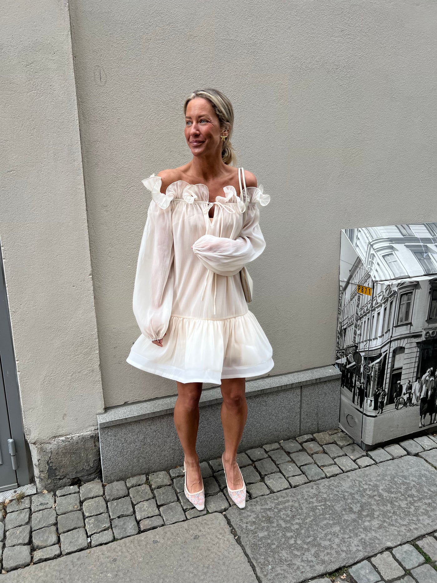 Minja dress offwhite