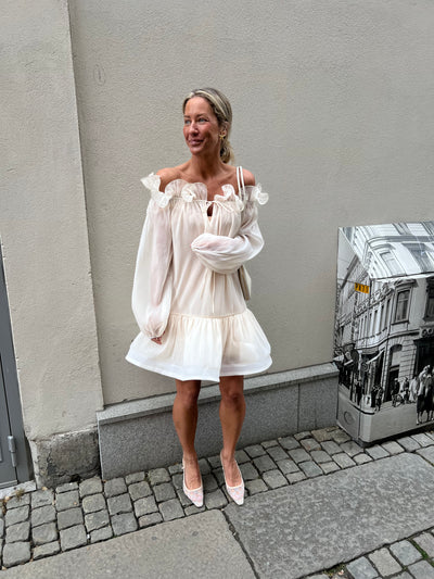 Minja dress offwhite