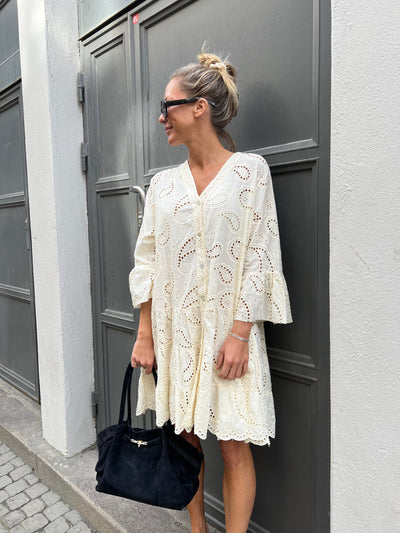 Bambi dress offwhite