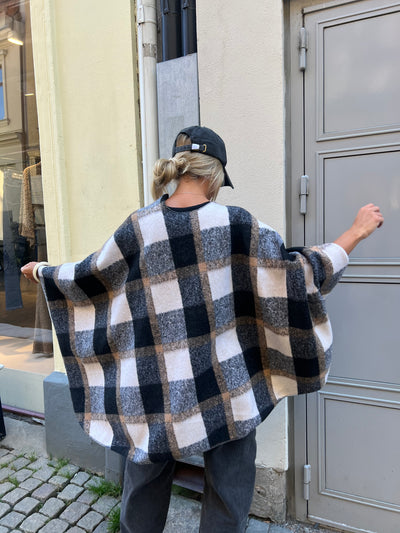 Goza rutig poncho