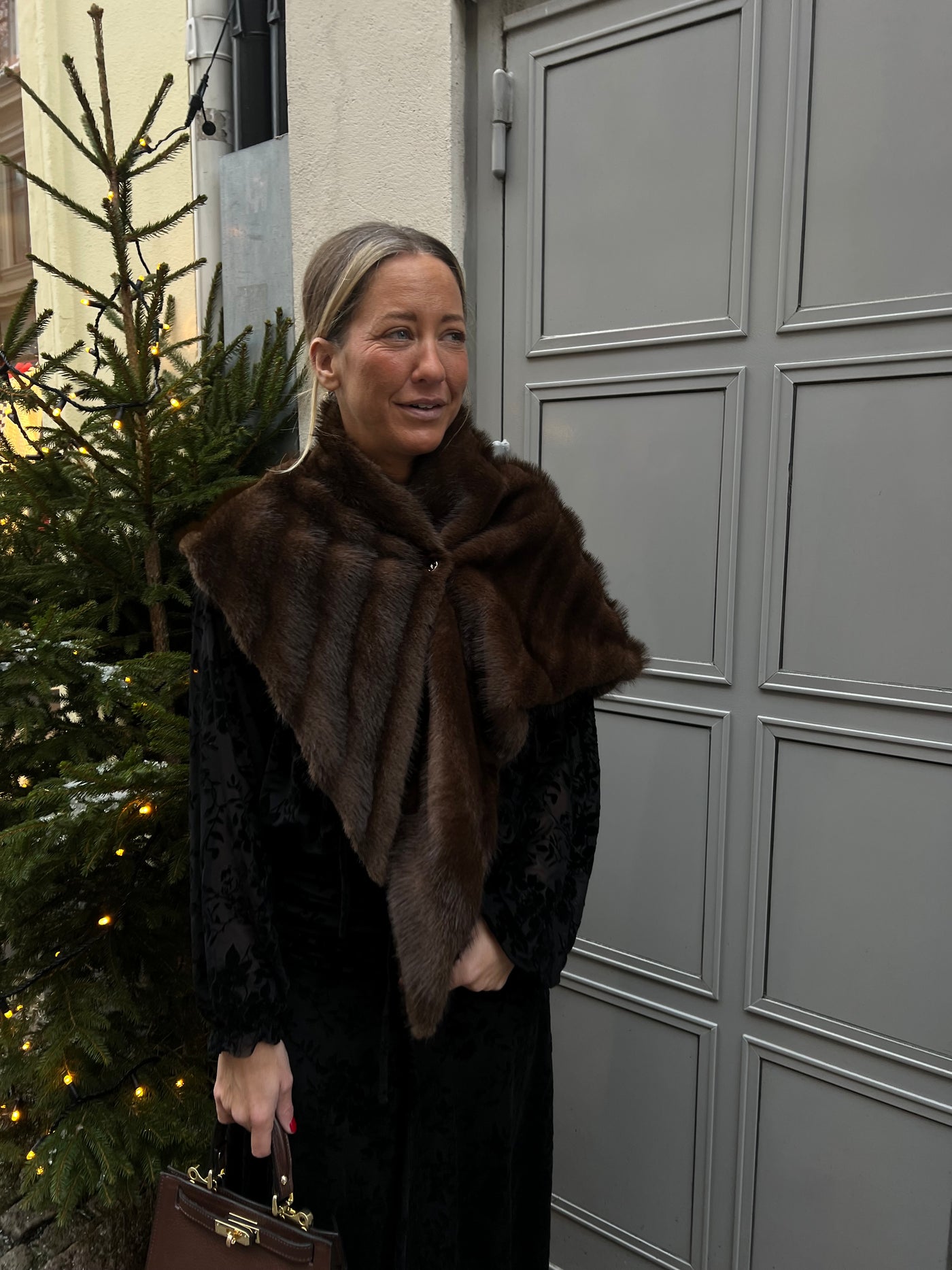 RITA PÄLS HALSDUK BRUN