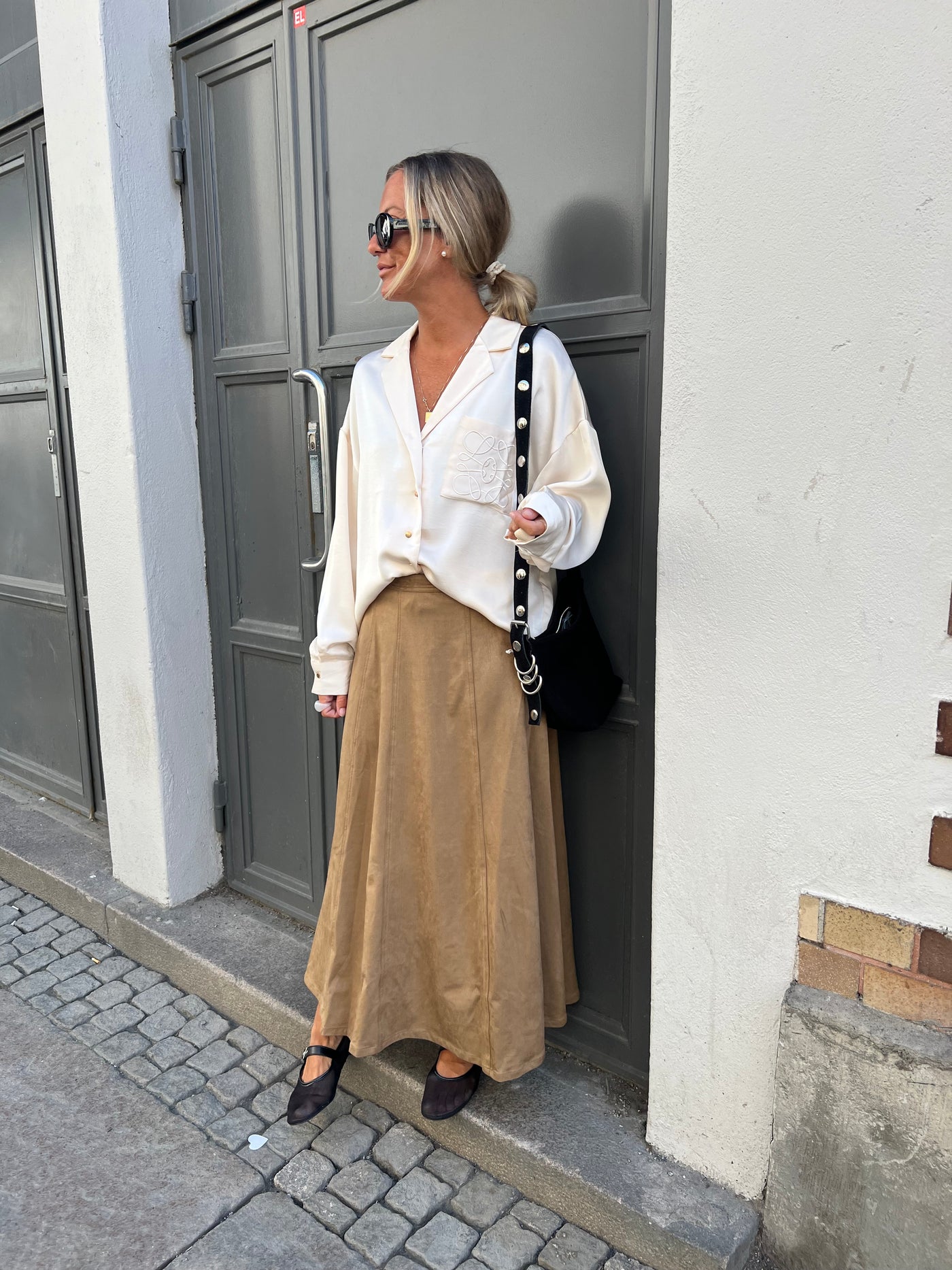 RAYA FAUX SUEDE SKIRT