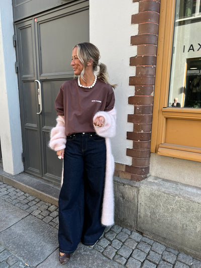 Gauche brun tshirt