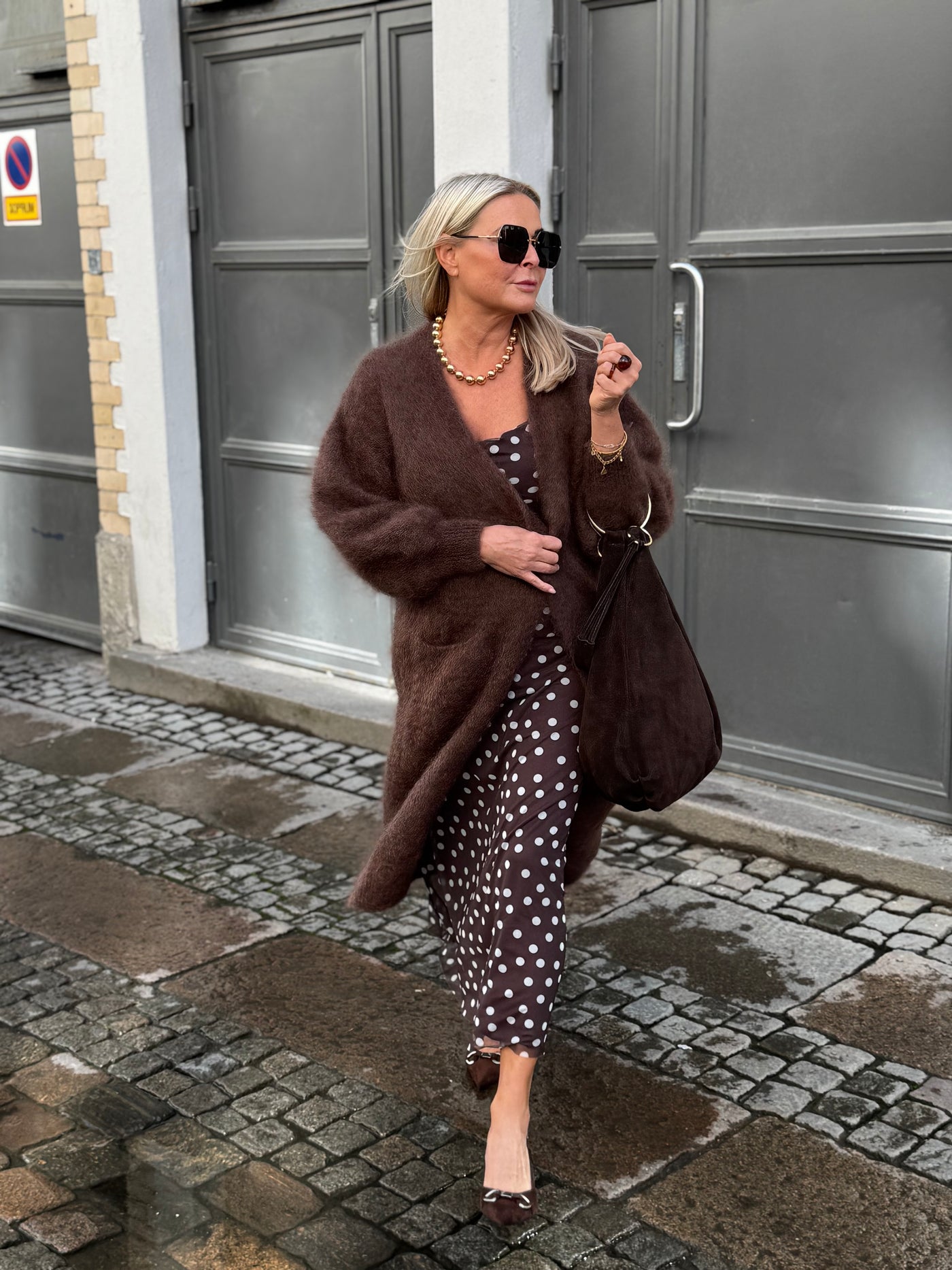 Dott dress brown