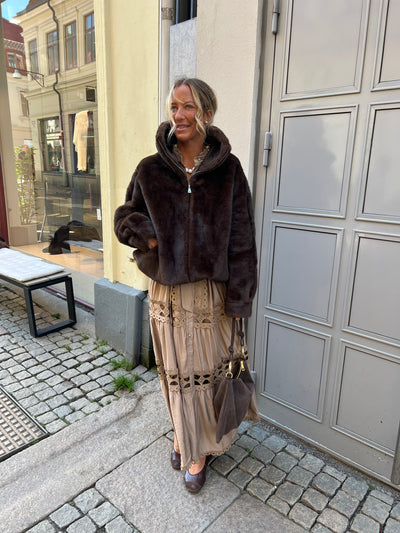 Dalia fuskpäls zip DARK BROWN  5045