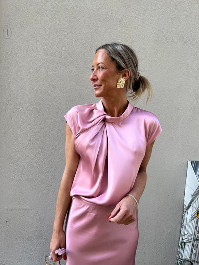 Fleur Drapy Satin Blouse pink