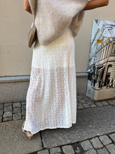 Spetskjol raddix vit