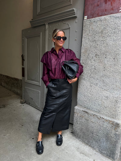 Taffy Frill V-Shirt
