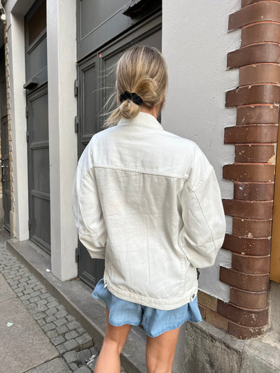 Jeansjacka ny over size vit