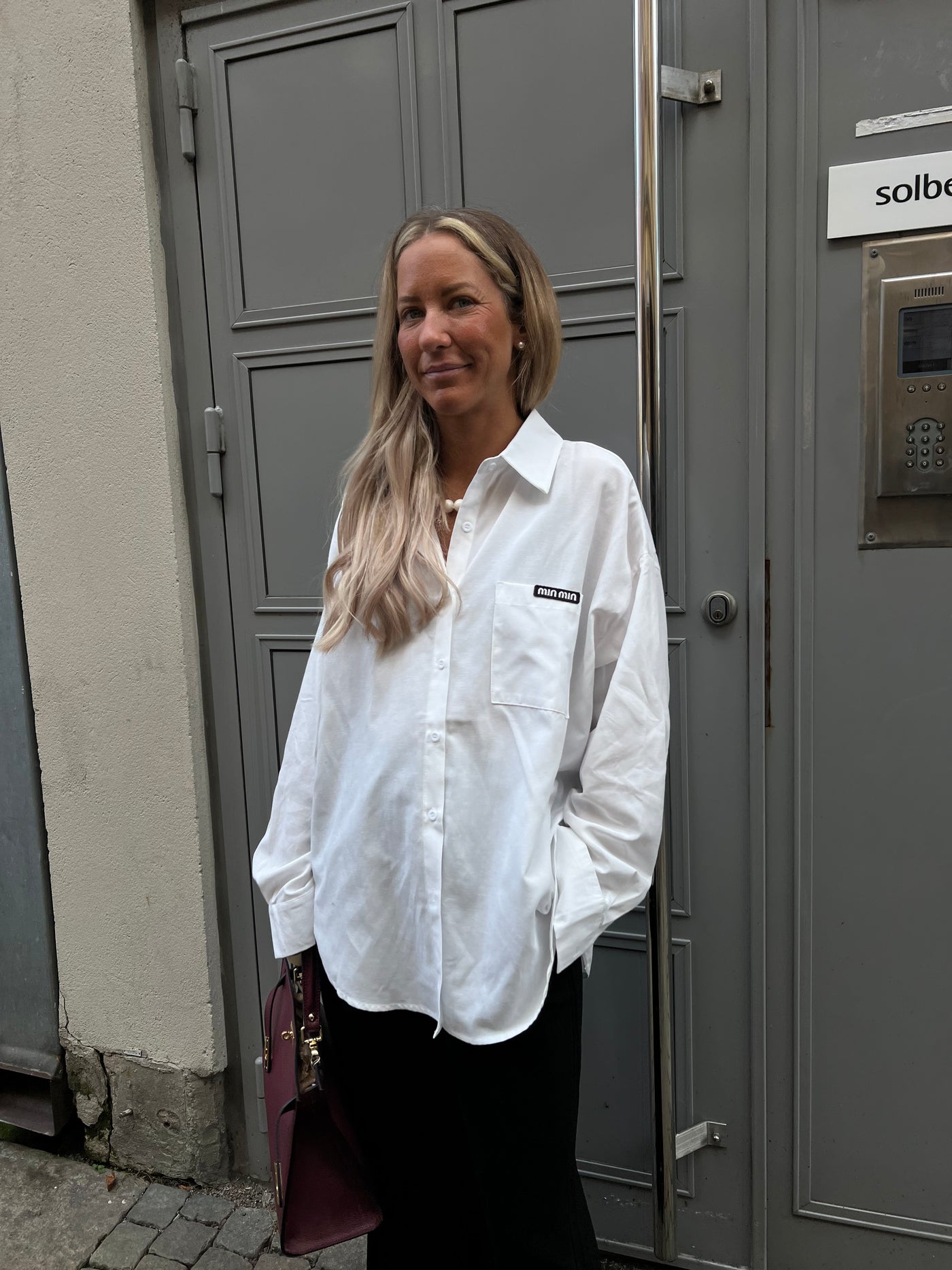 Min min white shirt new