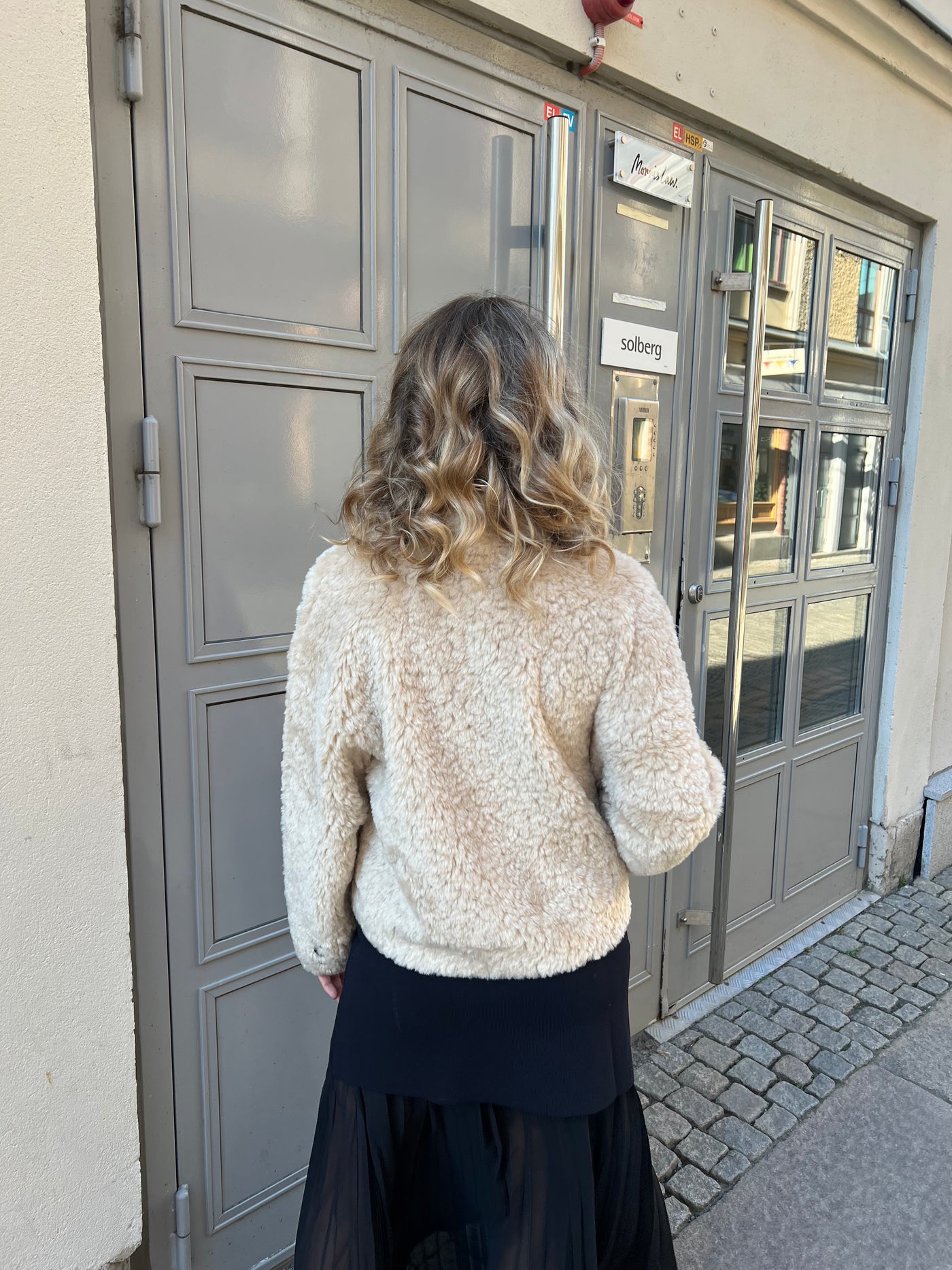 Nala kort pälsjacka offwhite