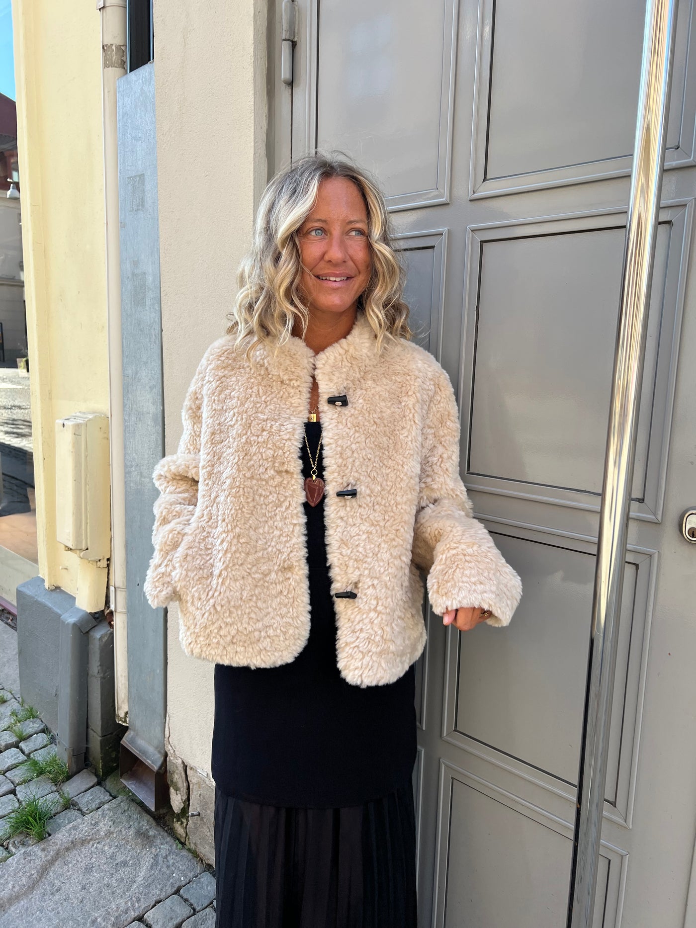 Nala kort pälsjacka offwhite