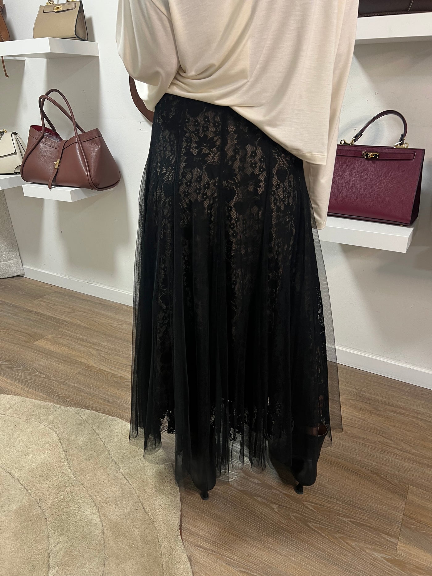 Samira tyll black/beige leverans 7 dagar