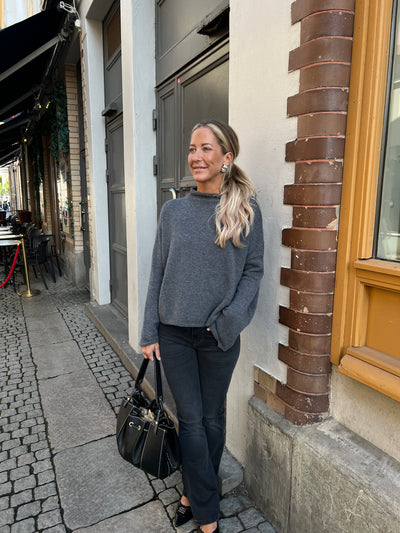 Sandy Kashmir tröja från Lisa yang grå