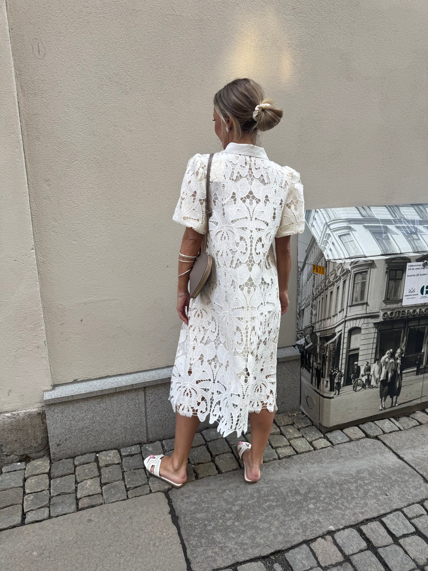 LaceDress