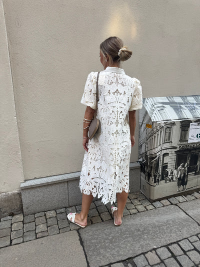 LaceDress