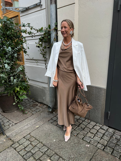 AdnaCC Wing Dress Walnut
