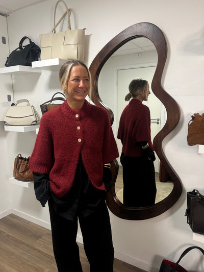 Benuta fluffy knit dark red