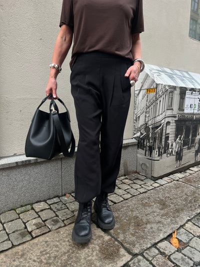 ATALIEGO PANTS black