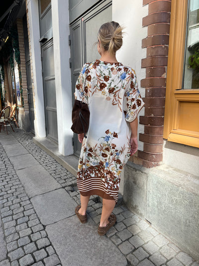 GALLINA FLOWER BROWN