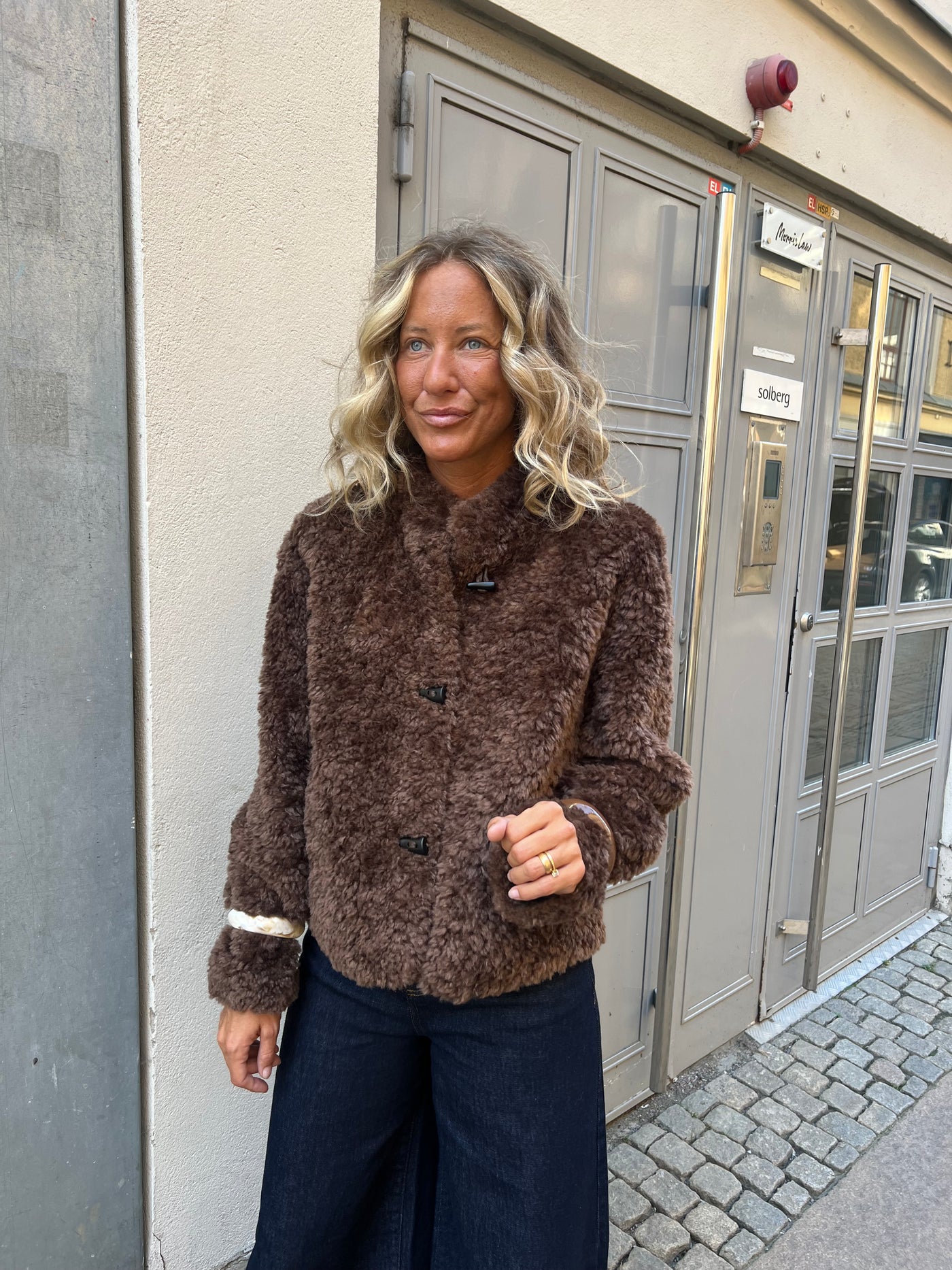 Nala kort pälsjacka brun - 5158