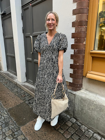 Iliana zebra dress