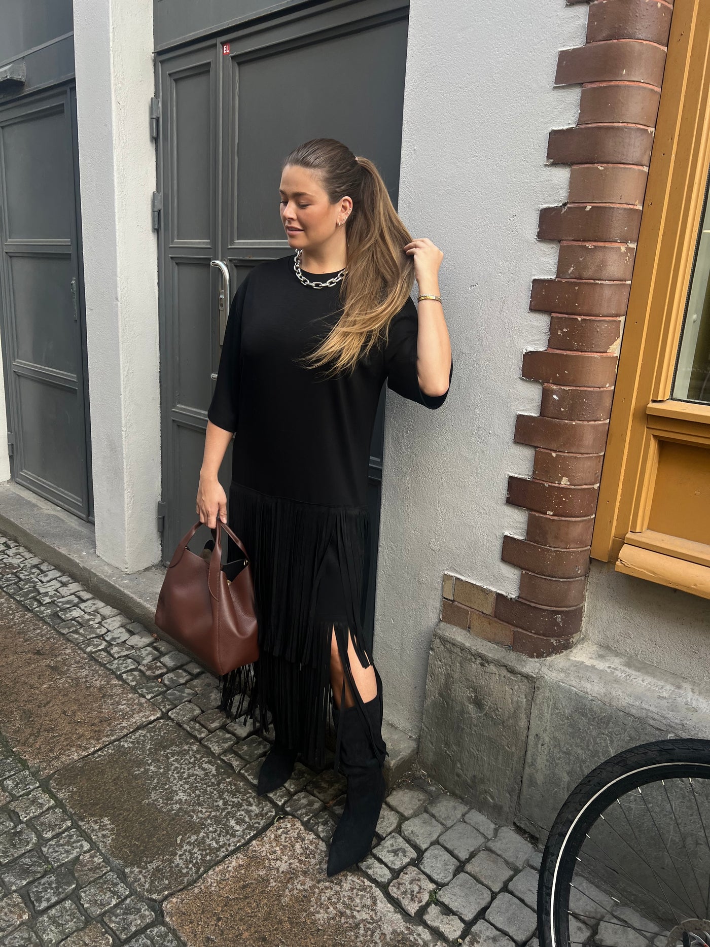 France’s dress black C19359