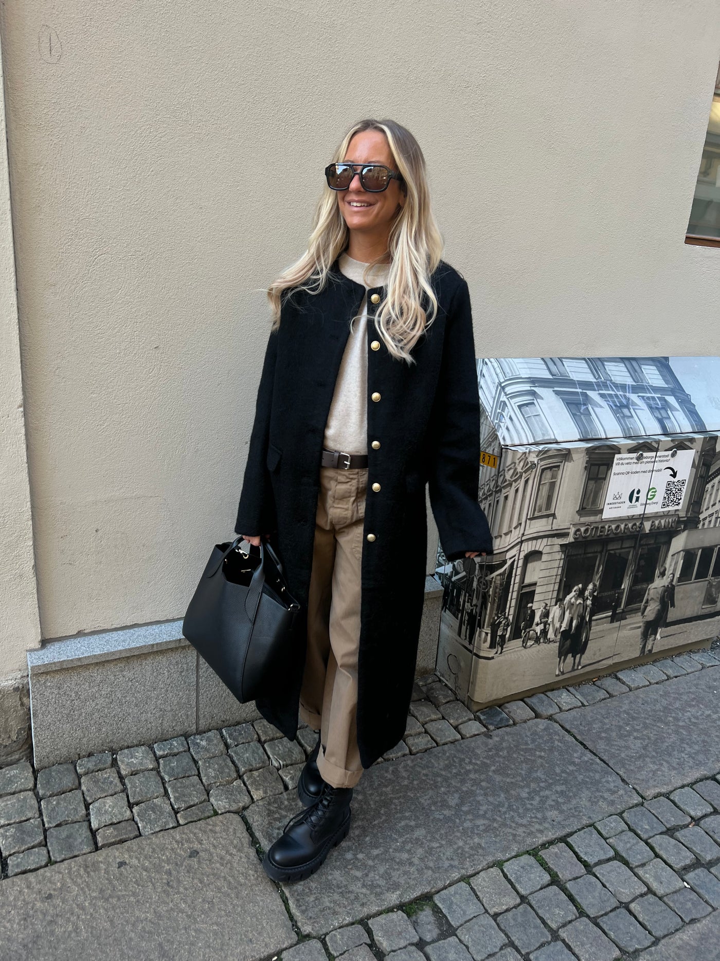 Jackie coat black