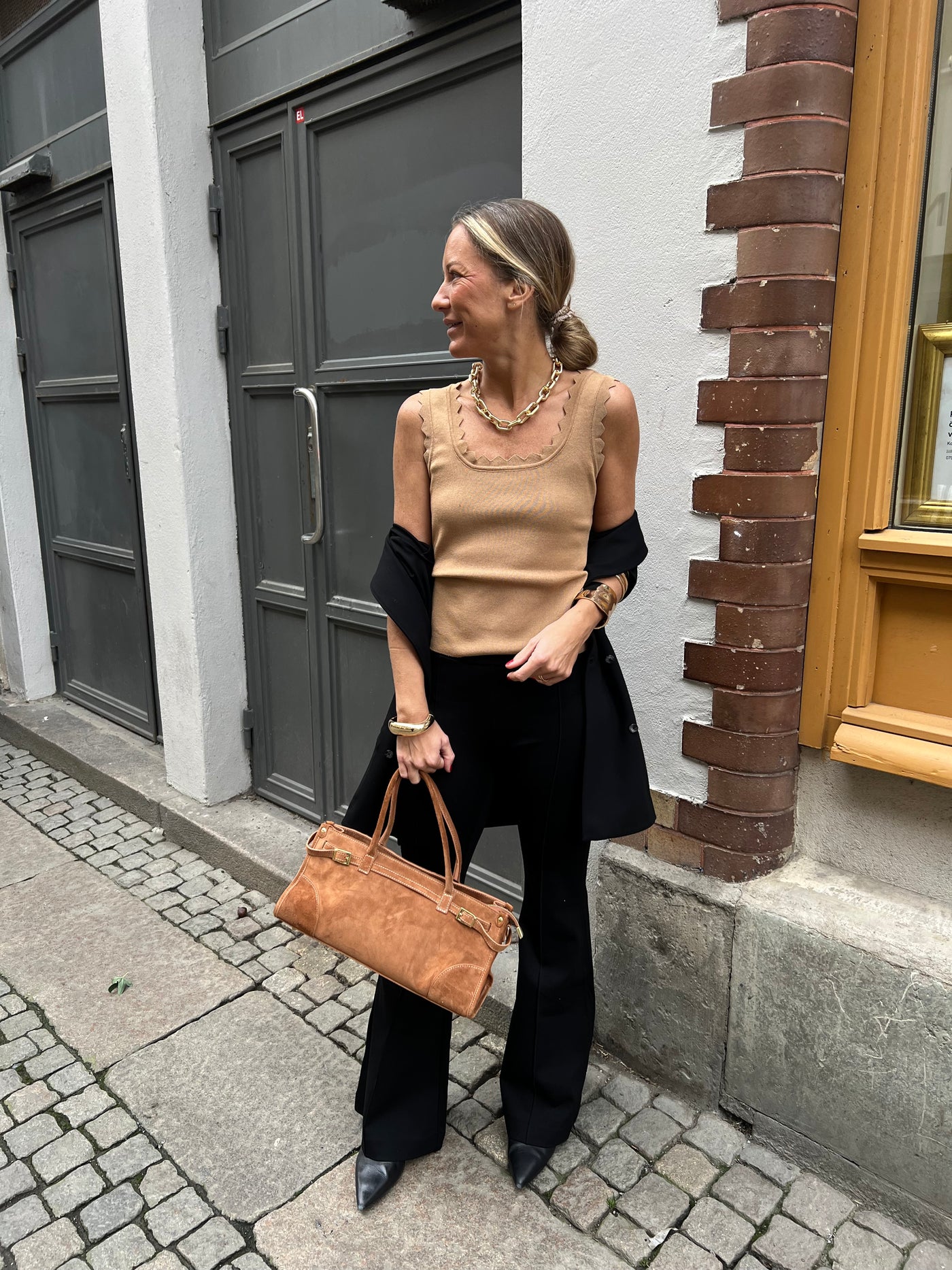 Pandora tank 6113 camel