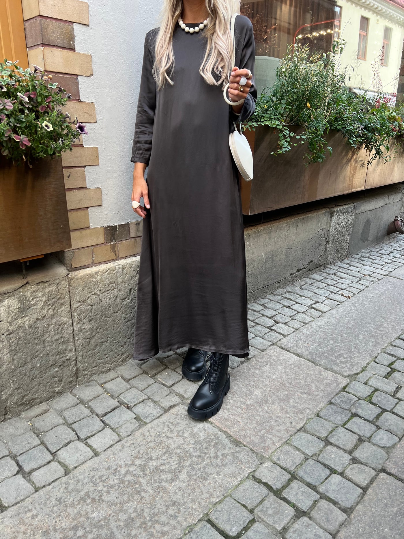 Gary silkdress brown