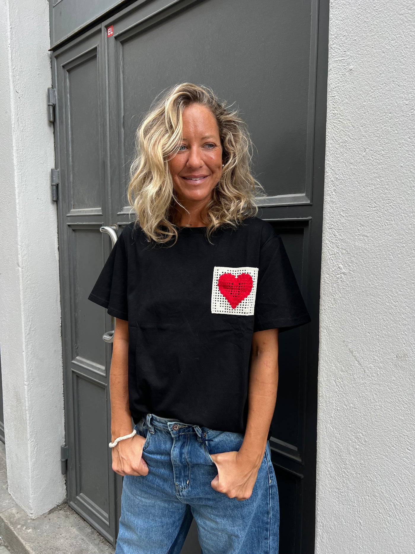 HEART T-SHIRT BLACK TS0030