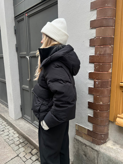 CMCICCO - DOWN JACKET WITH HOOD IN BLACK