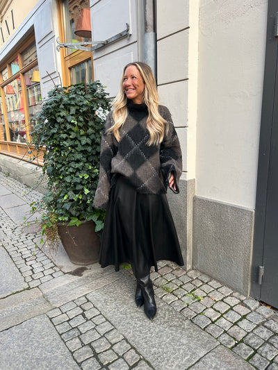 KATE SKIRT BLACK