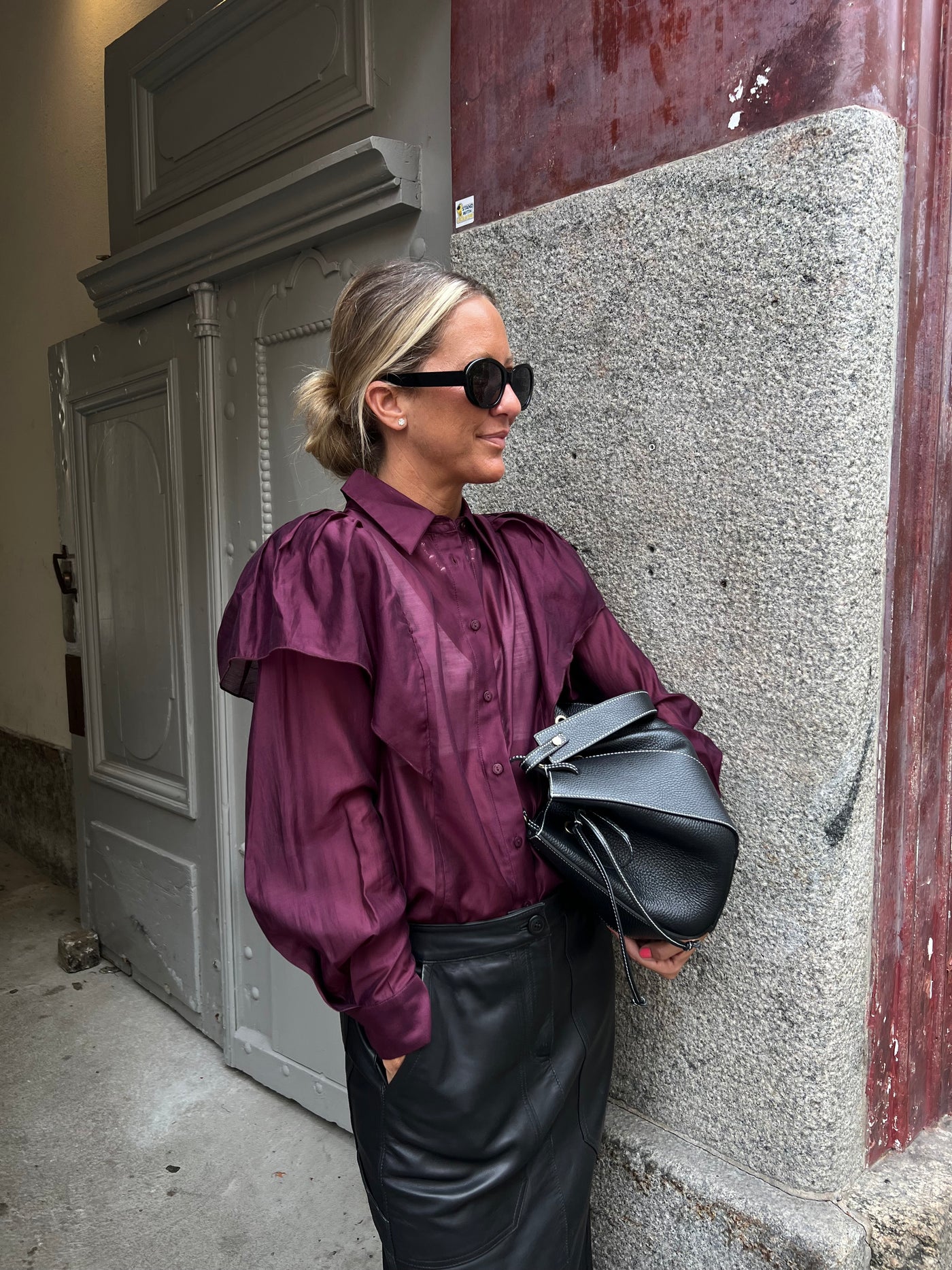 Taffy Frill V-Shirt