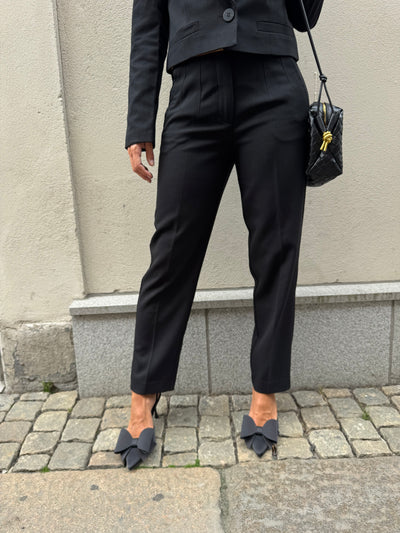 Tailor pants