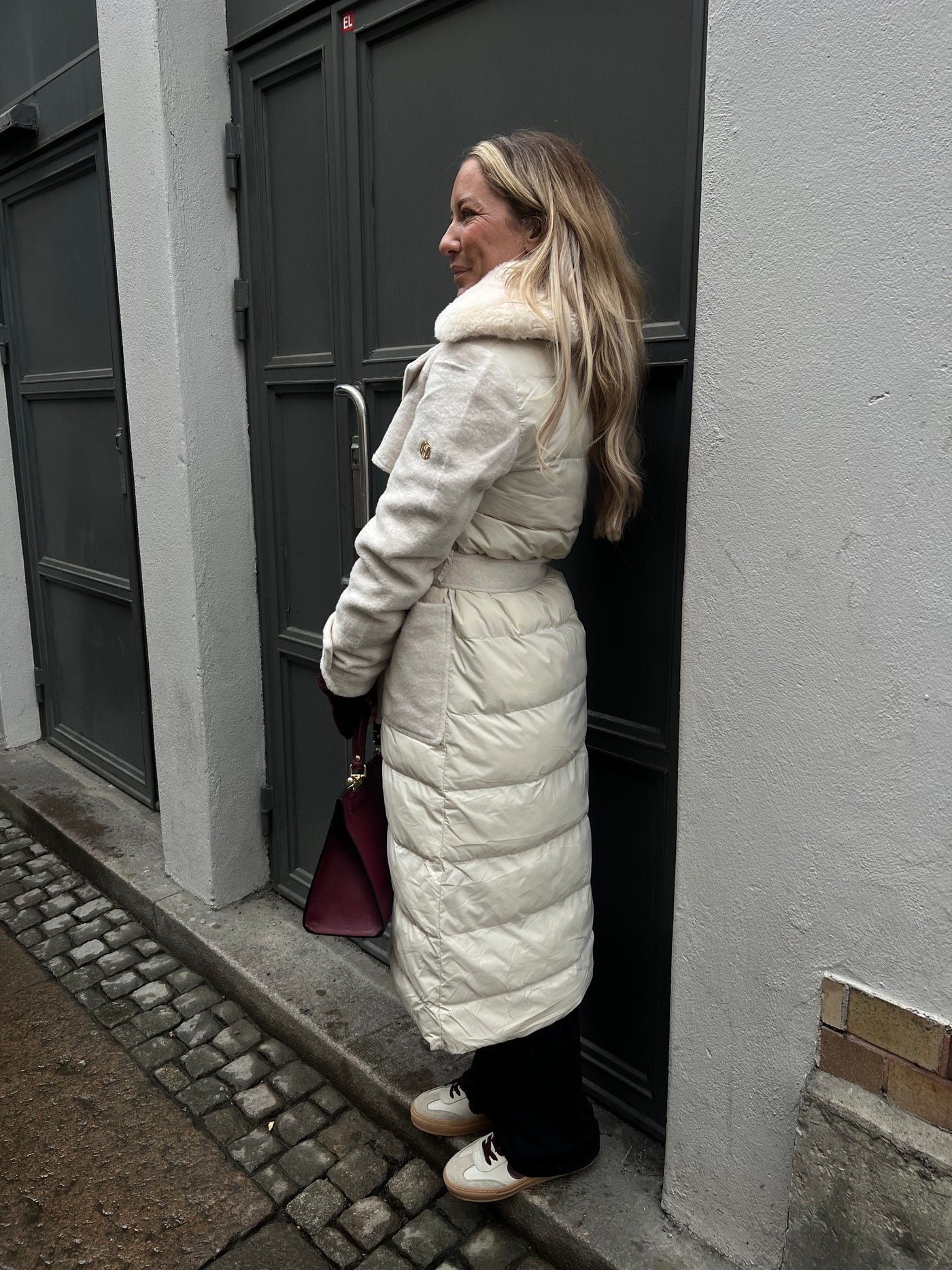 ELYSEE WINTER WHITE