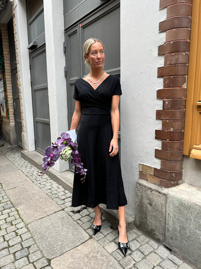 Anis Dress – Black