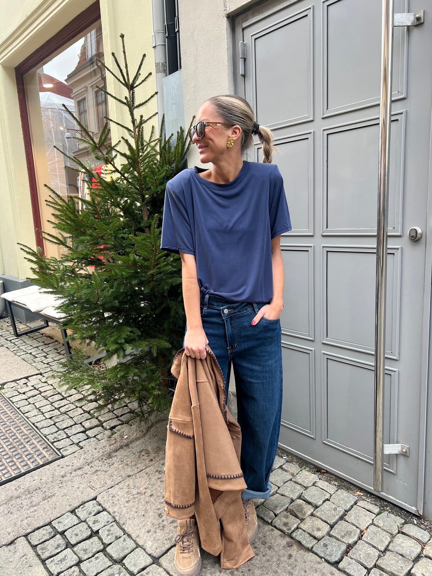 Garry tshirt navy - L2295U