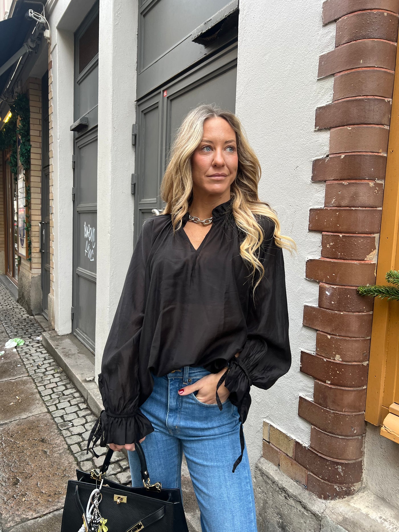 Lycka blouse black