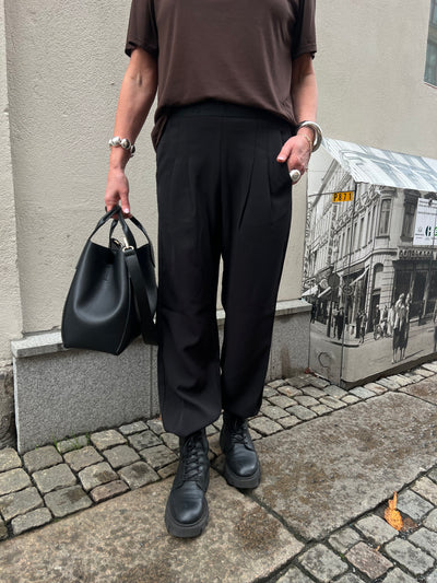 ATALIEGO PANTS black