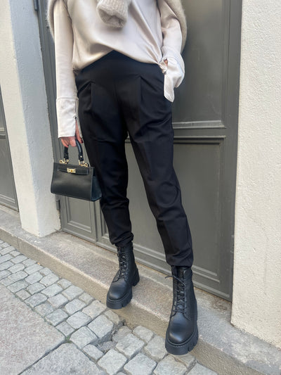 Lee Pleat Pants Residus
