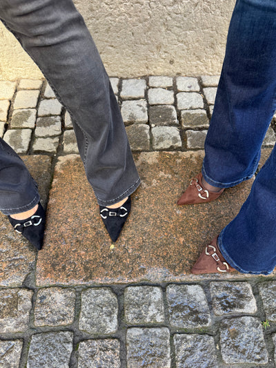 BETLSEL PUMPS BROWN