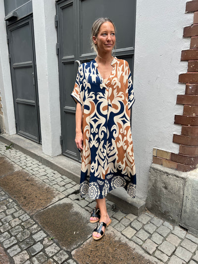 Kaftan dress blue/camel
