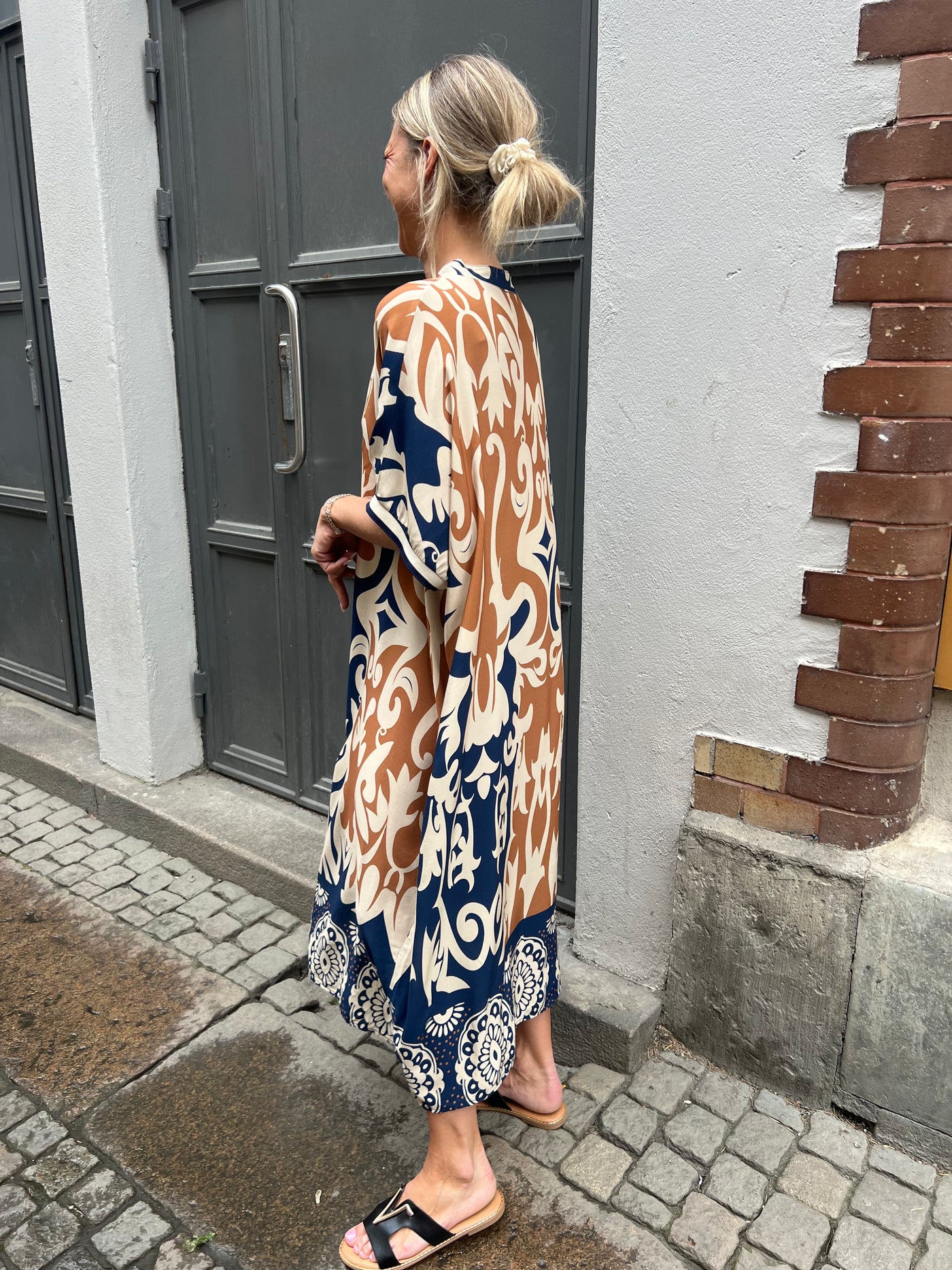 Kaftan dress blue/camel
