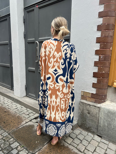 Kaftan dress blue/camel