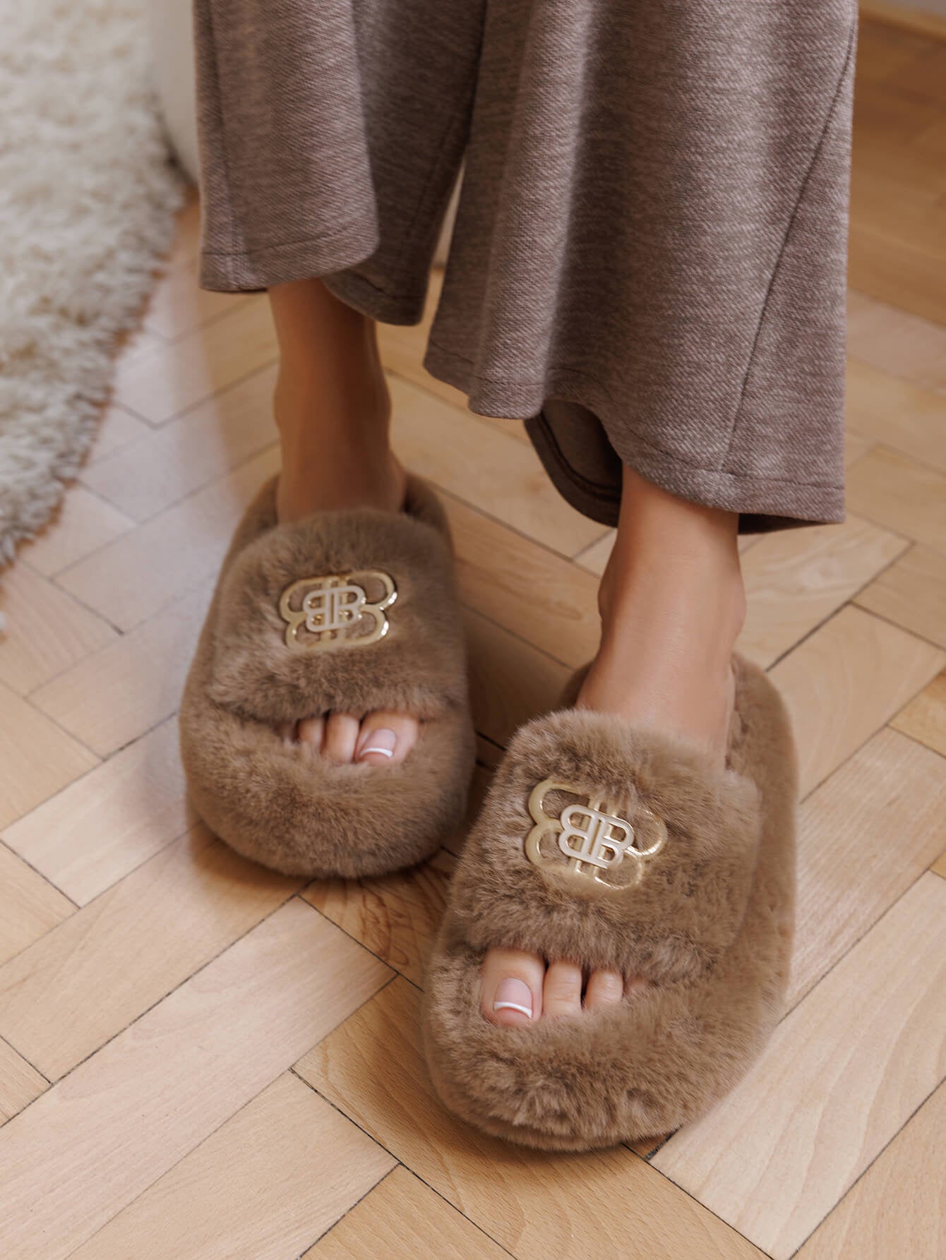 Puffy Toes 5281