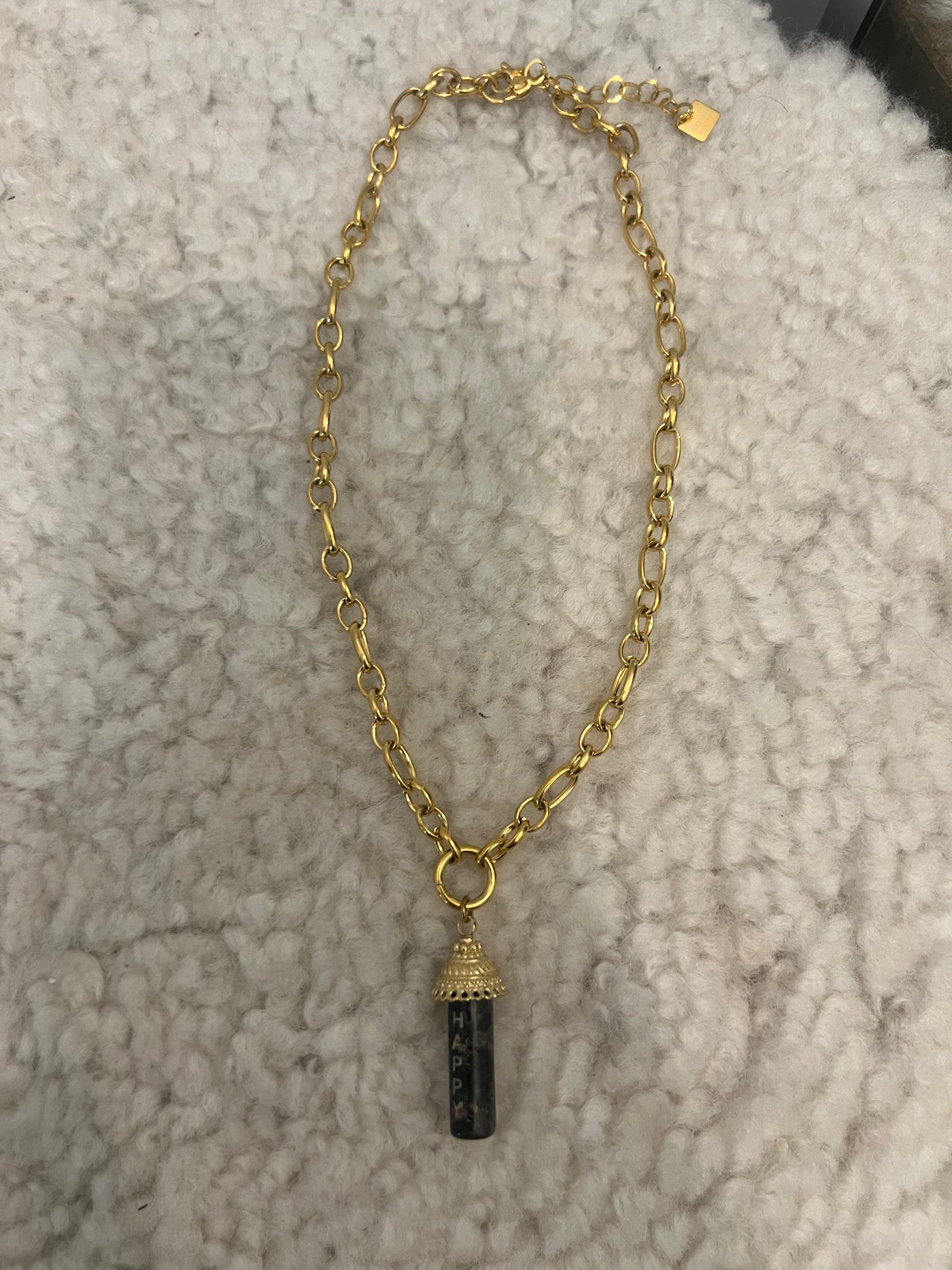 Medaljong necklace gold