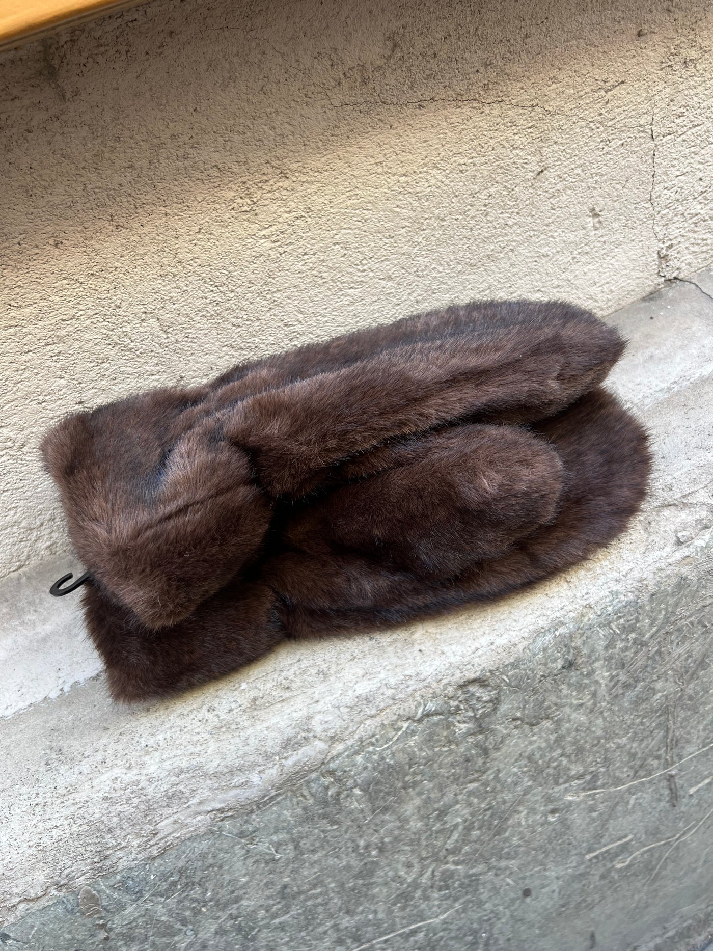 Pälsvante modell brun